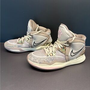 Nike big kids 4.5 Kyrie Infinity Leopard Camo basketball sneakers